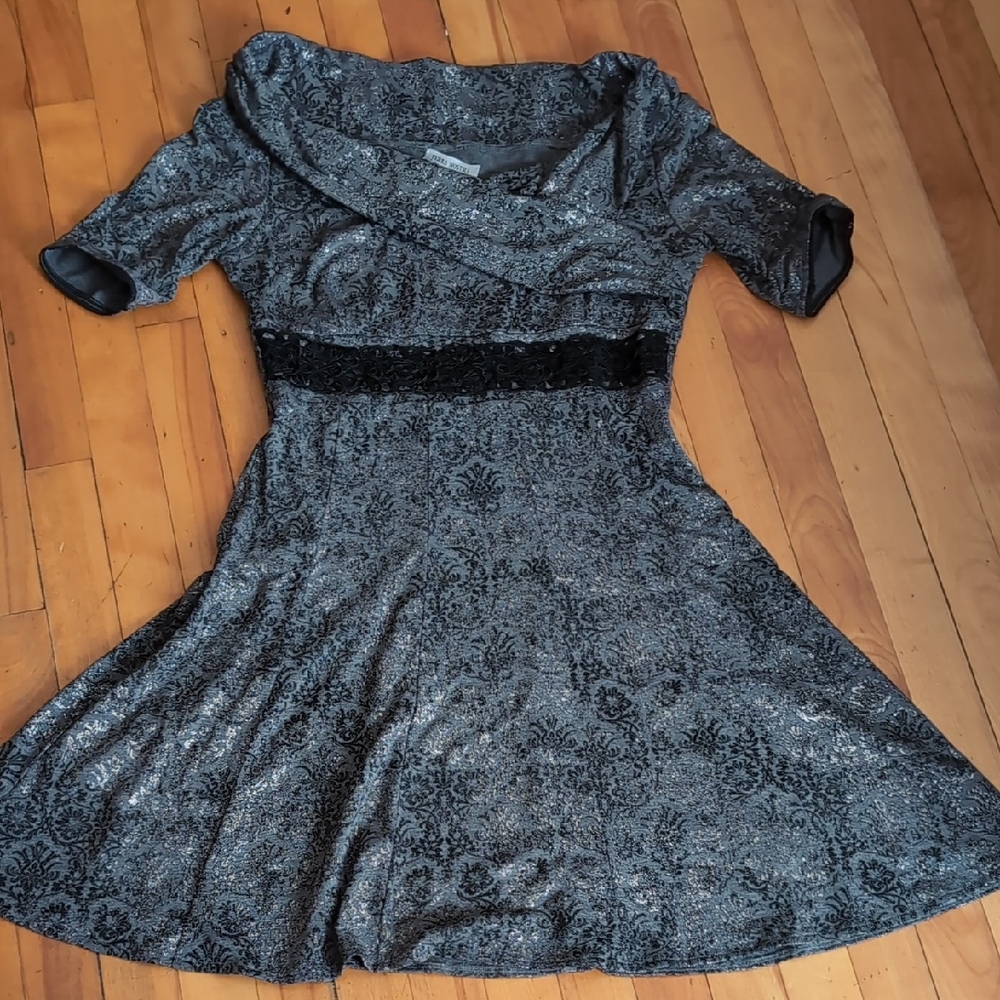 Chic Black and Silver Patterned Mini Dress